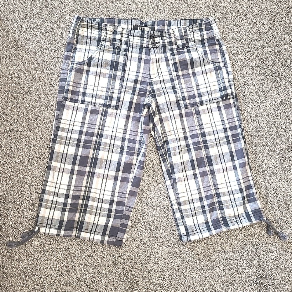 Tattoo Y2K Academia Plaid Bermuda Shorts High Rise Wide Leg Dual Pockets Size 7